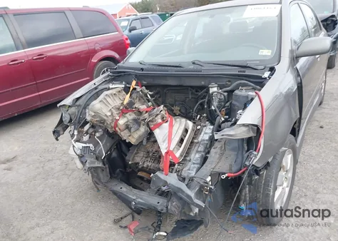 2007 Toyota Corolla S из США, поврежденный, VIN 1NXBR32E57Z875906